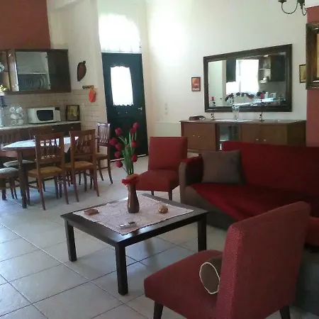 Eleni Apartamento *